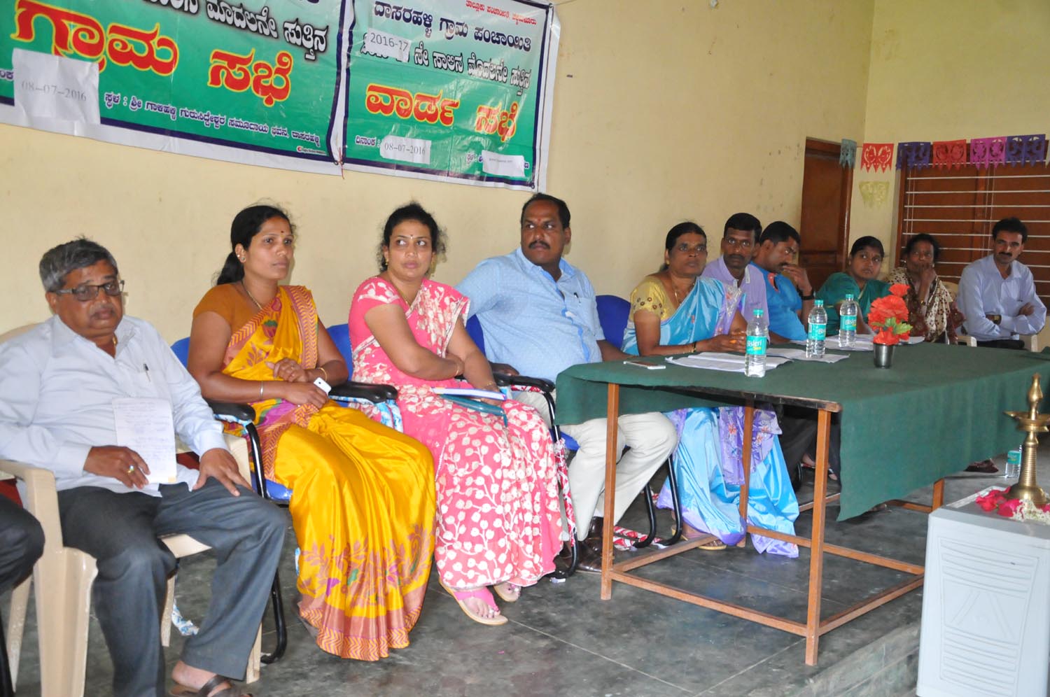 ‘ಗ್ರಾಮ ಸಭೆಗೆ ಗೈರಾದ ಅಧಿಕಾರಿಗಳ ವಿರುದ್ಧ ಕ್ರಮಕ್ಕೆ ನಿರ್ಣಯ’